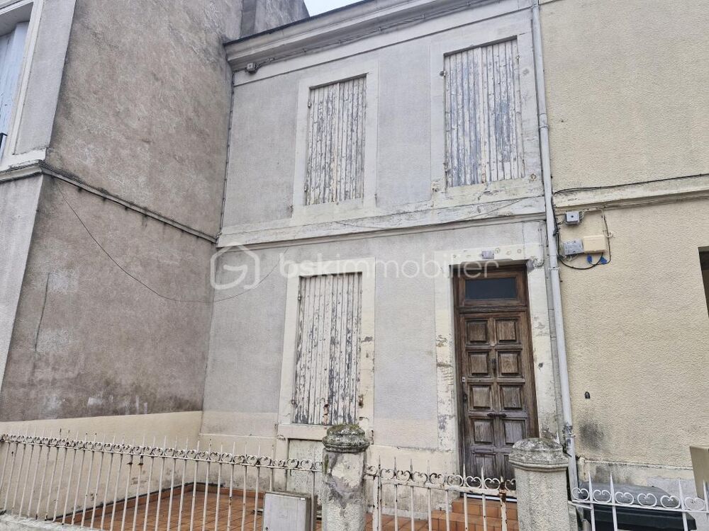 Maison de ville de 118m2/Immeuble de rapport à Sainte-Foy-La-Grande à rénover