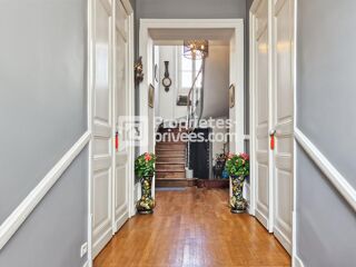  Maison à vendre 8 pièces 238 m²