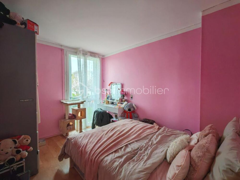 Vente Appartement Appartement lumineux T4 avec balcon, place de parking et cave Lagny sur marne