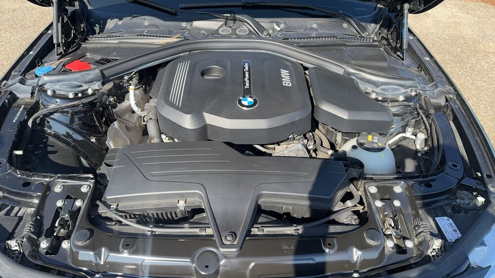 S&eacute;rie 3 Touring (F31) 318i 136 BVA8 Lounge - Automatique 2020 occasion 13800 Istres