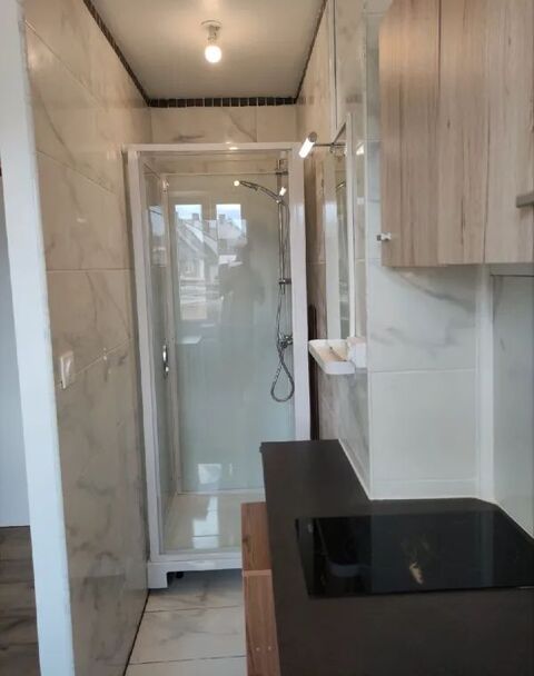  Appartement � louer 1 pi�ce 16 m�