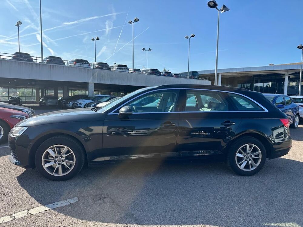 A4 V AVANT 2.0 TDI 150 BUSINESS LINE 2016 occasion 78240 Chambourcy