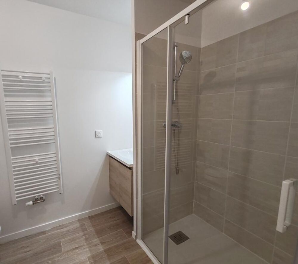 Location Appartement T2 avec parking et terrasse à Lormont Lormont