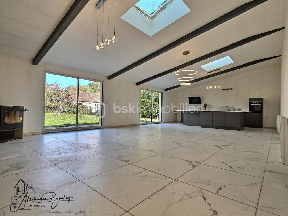 Maison familiale de 137 m²  Neuville-aux-Bois