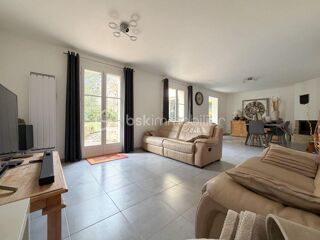  Maison � vendre 8 pi�ces 150 m�