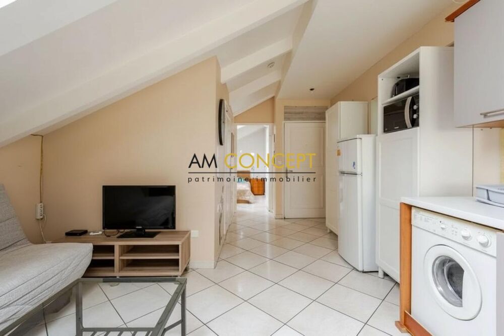 Vente Appartement NICE CARRE D'or 2p dernier étage Nice