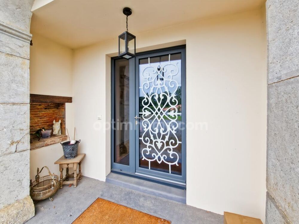 Maison de plus de 270M2 à vendre 9 pièces-5 chambres-piscine- HABAS (40)