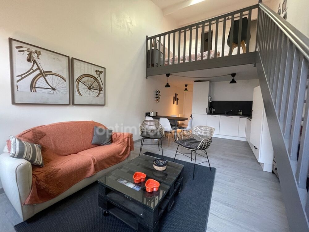 Appartement avec garage/terrasse à SAINT MARTIN DE RE (17)