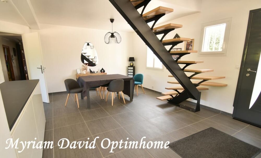 Vente Maison Propriété de 173 m² avec appartement indépendant et 9 000 m² de terrain à 7 mn Rostrenen Glomel