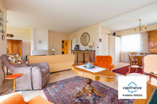  Maison  vendre 7 pices 215 m