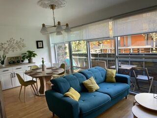  Appartement à louer 4 pièces 115 m²