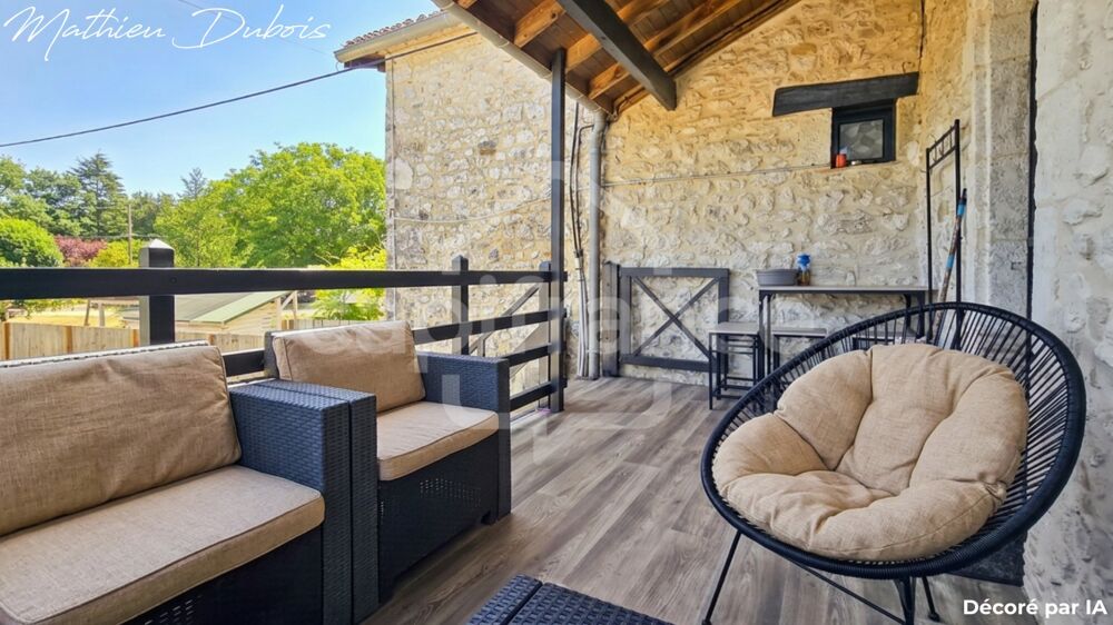 Vente Maison Maison en pierre rénovée avec vue sur les vignes, au cœur d'un village de caractère Loubes bernac