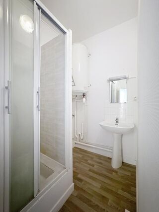  Appartement à louer 3 pièces 52 m²