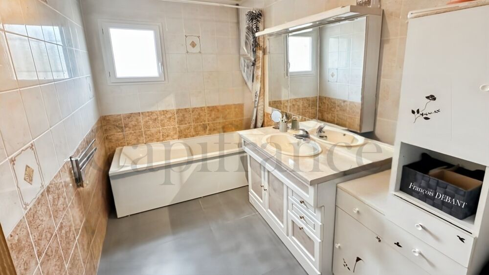 Vente Maison Dpt Marne (51), à vendre proche PONTFAVERGER MORONVILLIERS maison P5 de 100 m² - Terrain de 715 m² - plain pied Betheniville