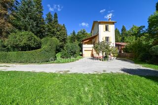  Maison  vendre 7 pices 200 m