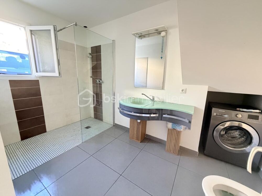 Vente Appartement APPARTEMENT DE TYPE T3 DE 88 m2 EN REZ-DE-JARDIN AVEC TERRASSE, GARAGE ATTENANT À LA CUISINE ET 2 PLACES DE PARKING Voiron