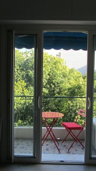  Appartement à louer 1 pièce 25 m²