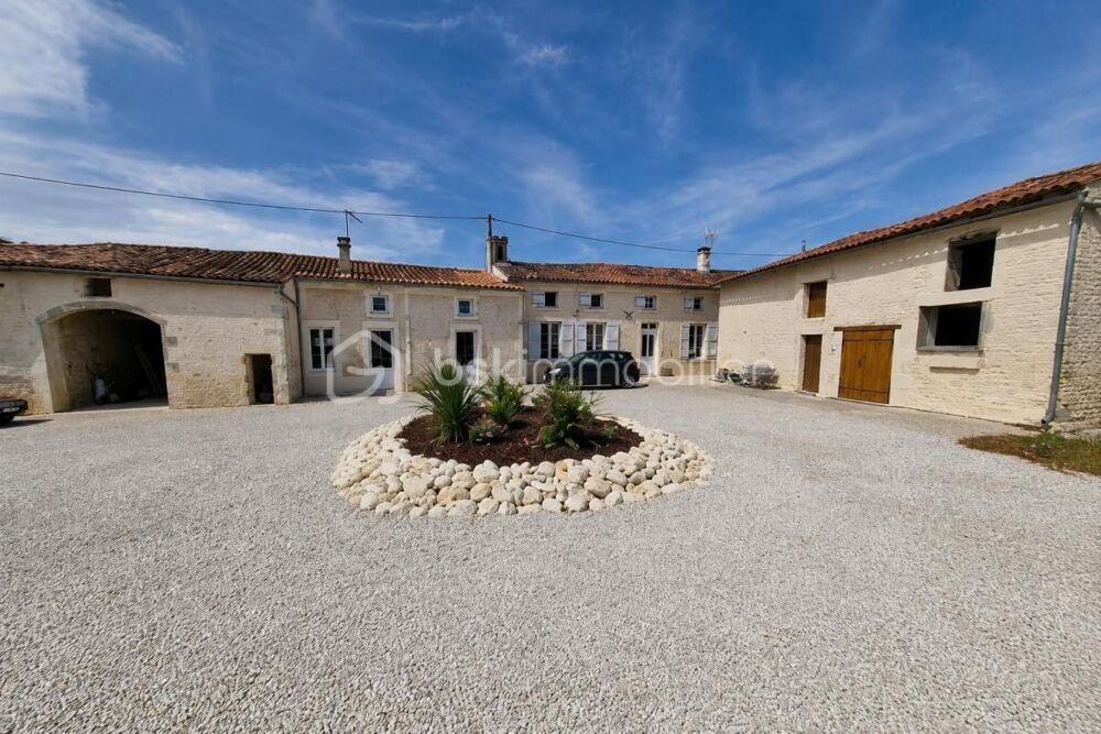 Maison 8 pièces 188 m² · à Cresse · 188 m² · 283 500 €