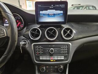 Classe CLA 180 d (117.912) SENSATION 2016 occasion 35520 La Chapelle Des Fougeretz