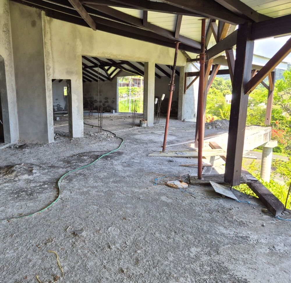 � vendre  Maison Saint-Claude (97120)