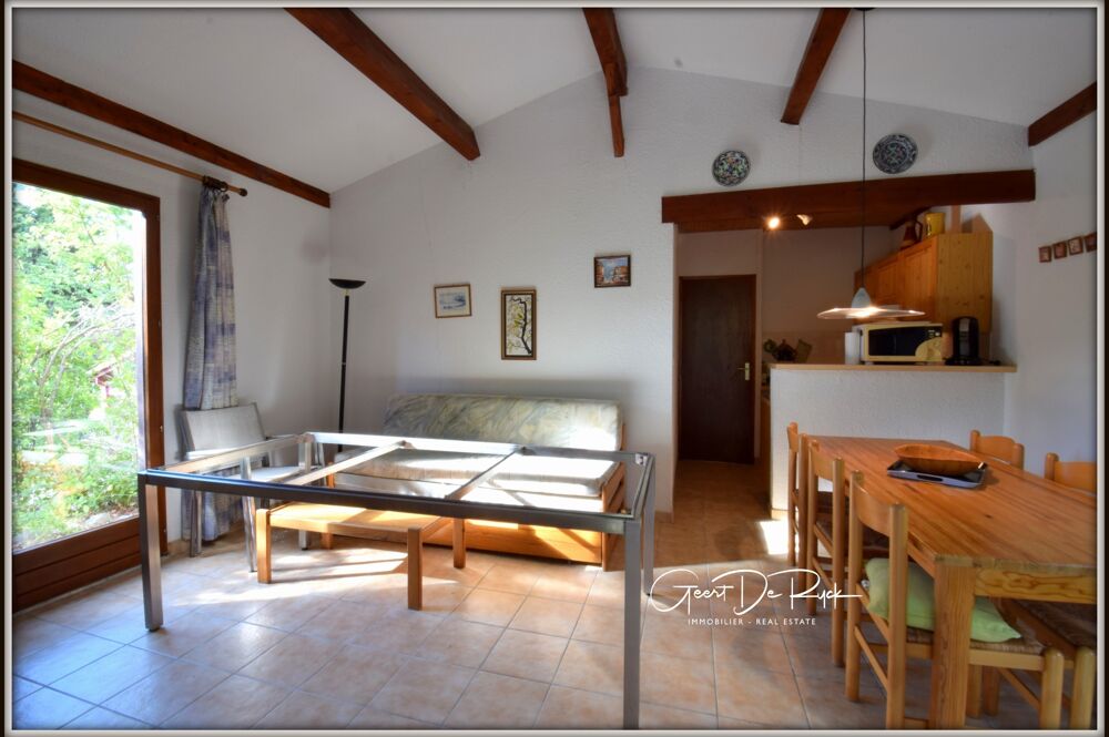 Vente Maison QUILLAN (AUDE, OCCITANIE) – Maison T3 PP meublée avec terrasse, au calme et au cœur de la verdure dans une résidence Quillan