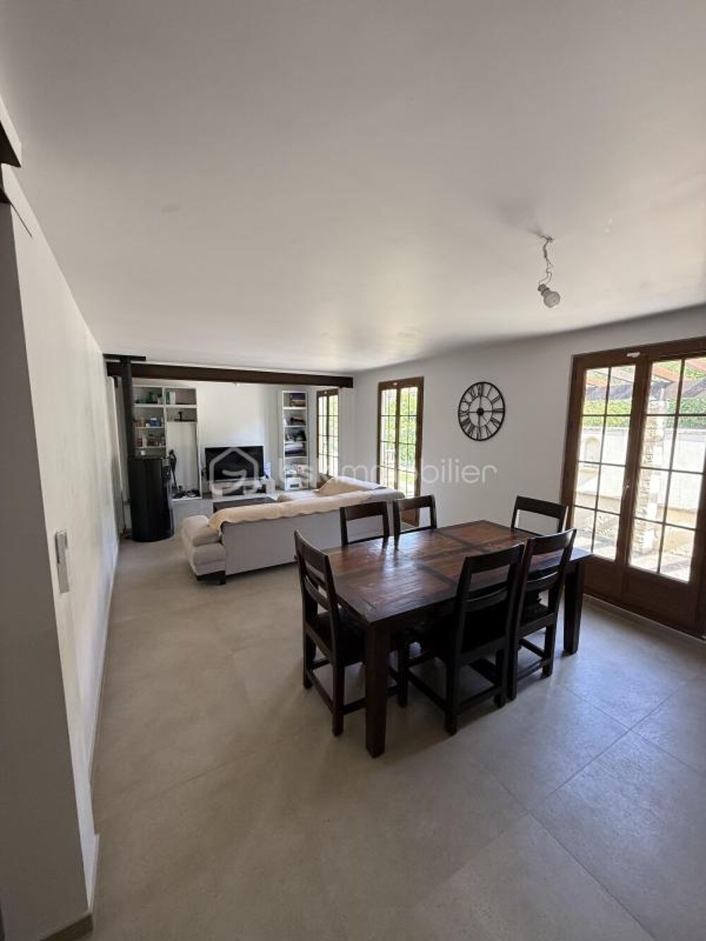 à vendre  Propriété/château Pélissanne (13330)