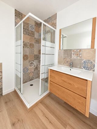  Appartement à louer 2 pièces 34 m²
