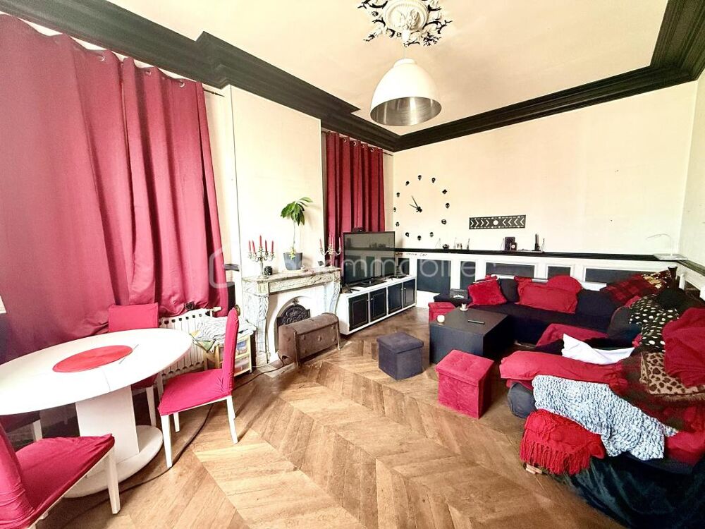Vente Maison Propriété avec Bâtisse ancienne à rénover + Dépendances Fleury