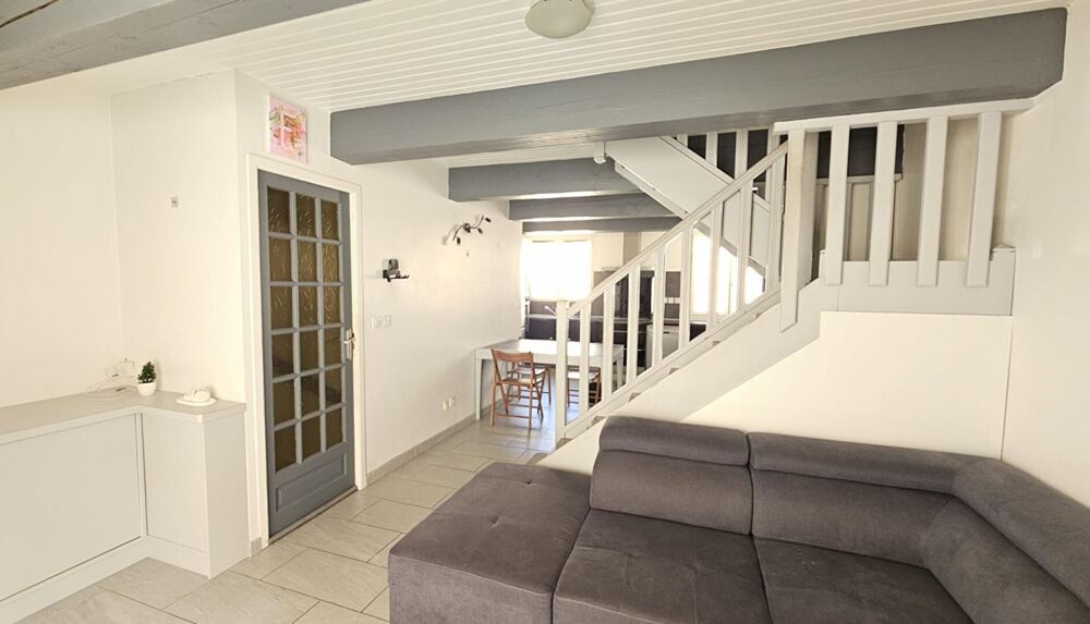 MAISON DE VILLE 3 FACES DE 70 M² AVEC GRANDGARAGE ET TERRASSE