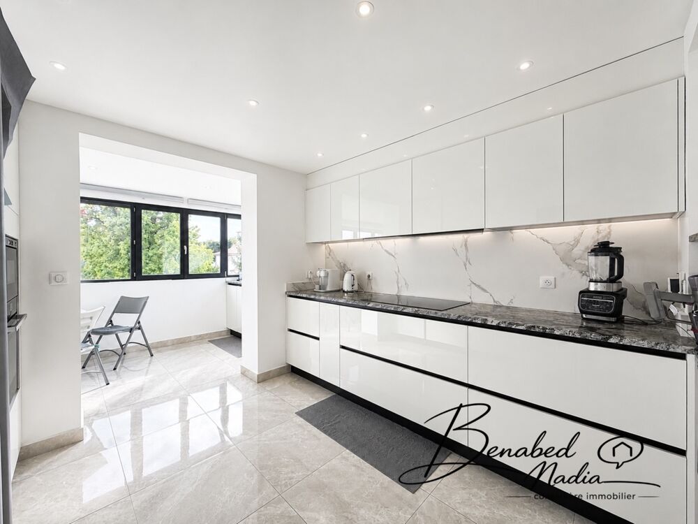 Vente Maison Maison à vendre 9 pièces FEYZIN (69) Feyzin
