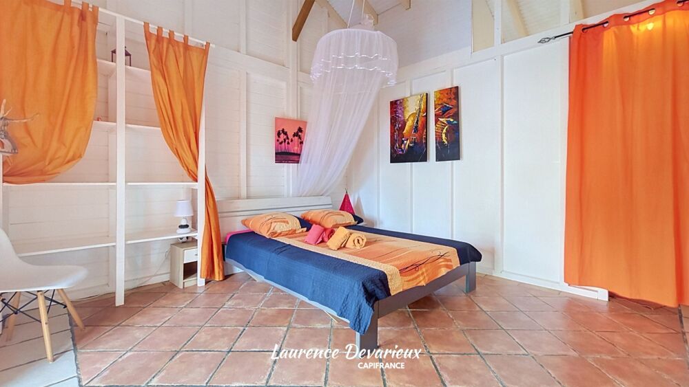 à vendre  Maison Saint-François (97118)