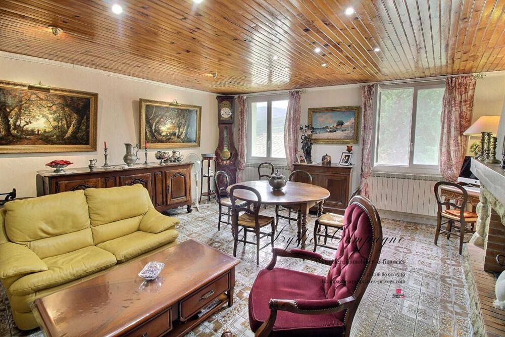 Maison vigneronne avec dépendance habitable, grand garage et terrain constructible