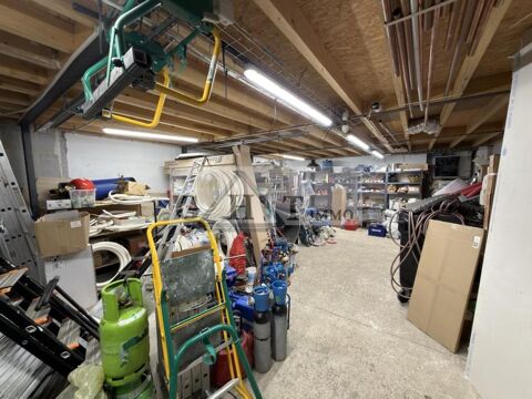 ENTREPOT 198M&sup2; A VENDRE LESIGNY 285000 77150 Lesigny