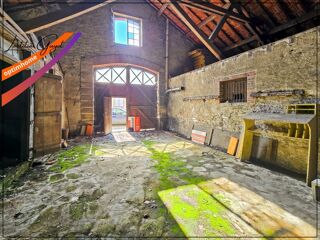  Remise / Grange � vendre 1 pi�ce 300 m� Souvigny