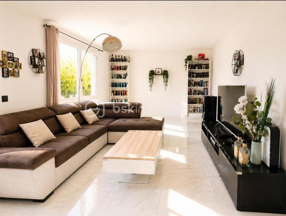 Vente Maison Maison Auneau 107m2 -  3 chambres possibilité de 4 Auneau