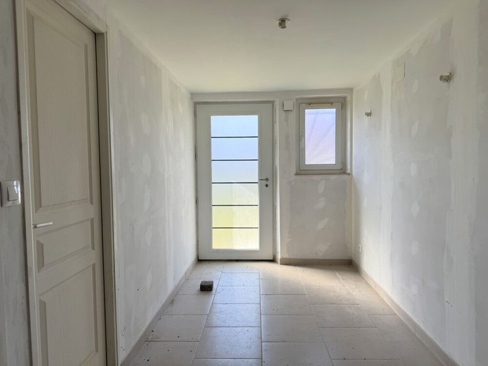 Maison de 200 m² - 7 pièces - DPE A