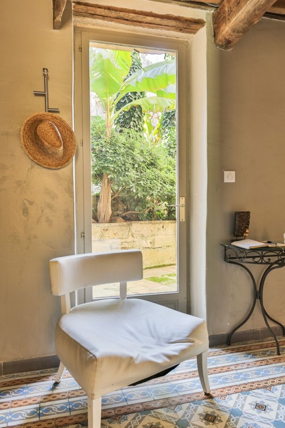 � vendre  Propri�t�/ch�teau Uz�s (30700)