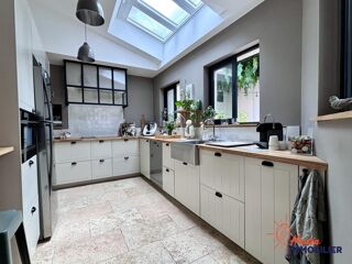  Maison à vendre 12 pièces 305 m²