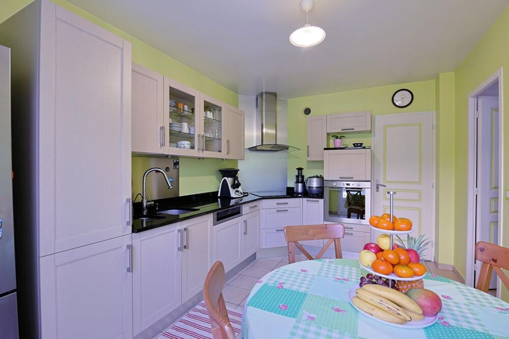 Vente Maison Maison Brie Comte Robert 6 pièce(s) 111 m2 Brie comte robert