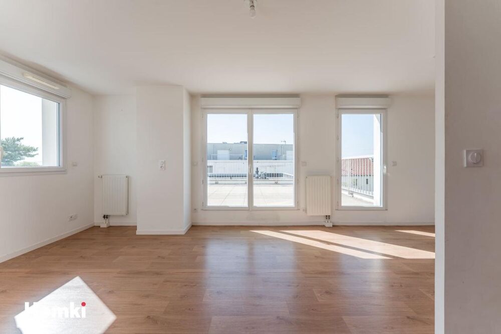 Vente Duplex/Triplex Duplex T2 avec terrasse de 30 m² – Dernier étage – Au calme d'une impasse à Rezé Reze
