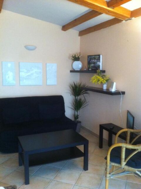   Appartement de 31m2 � louer sur Hyeres Appartement - 2 pi�ce(s) - 31 m�