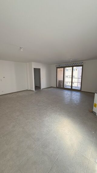  Appartement à vendre 4 pièces 84 m²