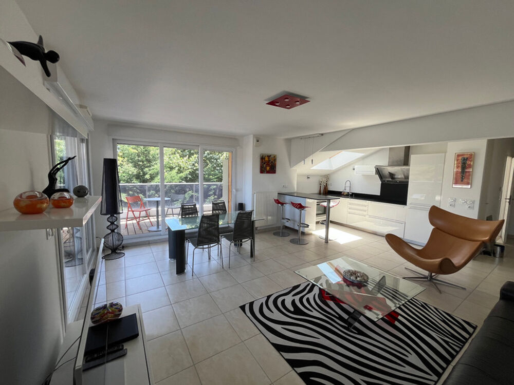 Vente Appartement Rare à la vente - Magnifique T2 en Attique - Terrasse de 35m² - Garage 25m² Douvaine