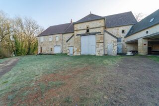 Maison 5 pièces 440 m² · à Saint Sulpice · 440 m² · 193 000 €