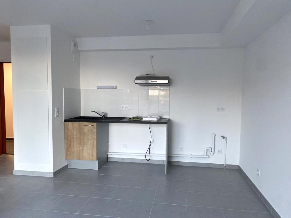 Location Appartement T2 avec balcon et parking à TOURS Tours