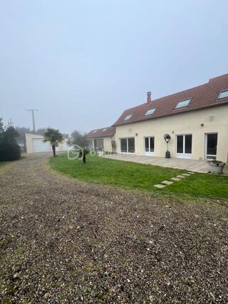  Propri�t�/ch�teau � vendre 9 pi�ces 210 m�