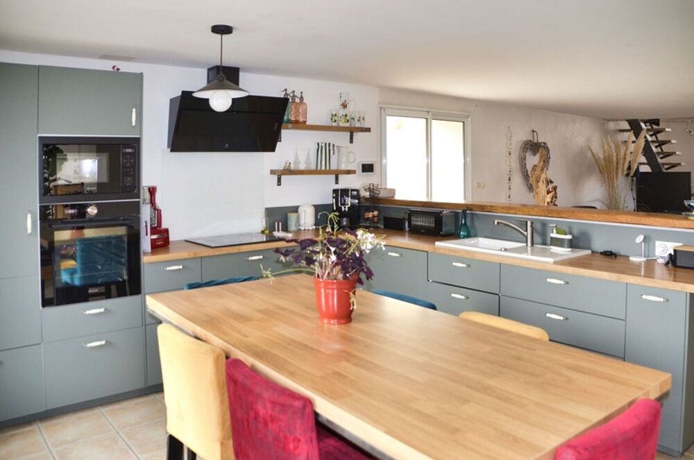 Maison à vendre 8 pièces LE GUE D'ALLERE (17)
