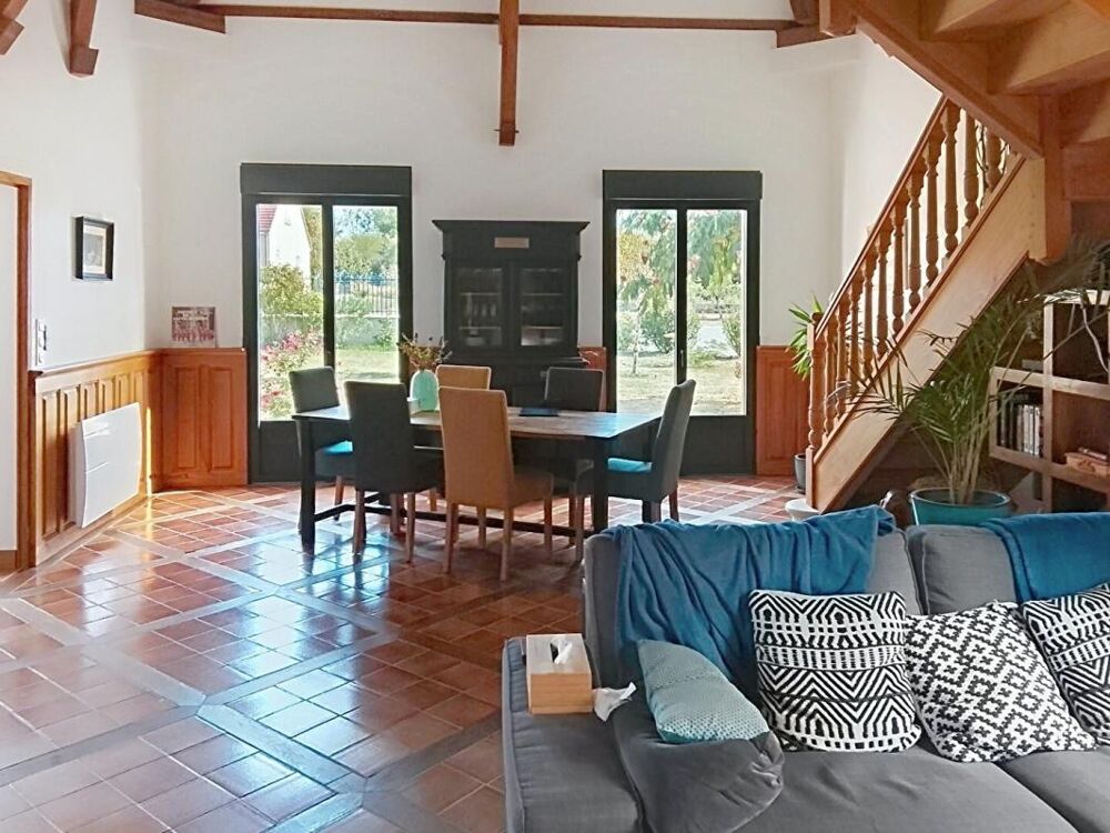 Vente Maison Maison Tournon Saint Martin 6 pièce(s) 150 m2 Tournon saint martin