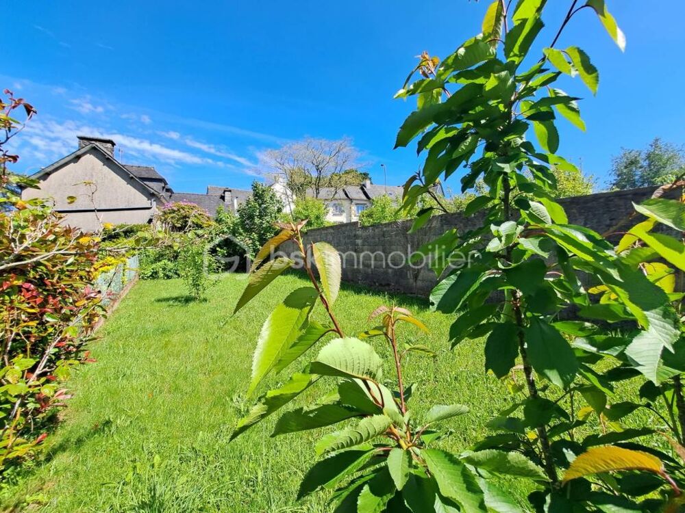 TI BIHAN - Maison de ville au coeur dHuelgoat  Proche des commerces et de la forêt