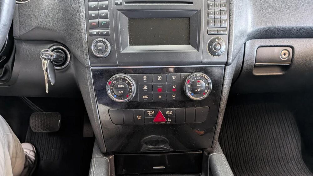 Classe M Benz ML 300 CDI 190cv BlueEfficiency Sport Mercedes-Benz 2009 occasion 73000 Chambery